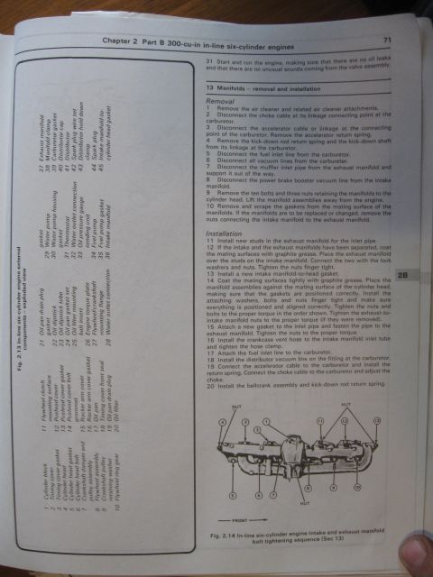 1981 Ford Bronco - Diagram illustrating the removal and installation of a six-cylinder engine intake and exhaust manifold.