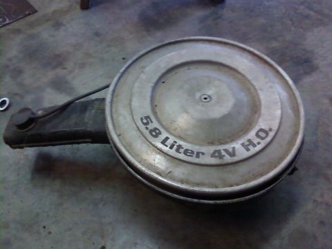 1995 Ford Bronco - This air cleaner assembly displays "5.8 Liter 4V H.O." text, indicating a specific engine configuration.