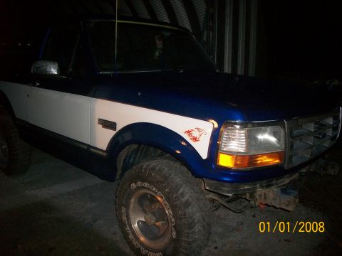 1993 Ford Bronco photo