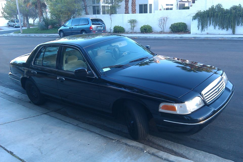 1998 Ford Crown Victoria “Samantha”