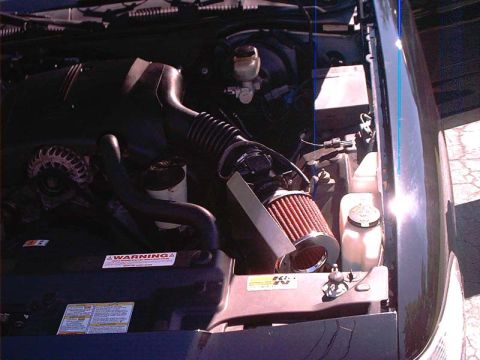 2000 Ford Crown Victoria - Custom made, cold air induction system by: http://angryducktofuracing.com/