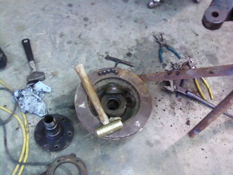 1995 Ford Bronco - I am glad I bought this brass hammer, it comes in real handy taking the spindles off.