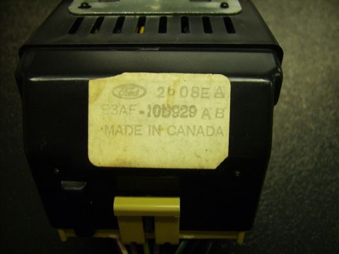 1988 Ford Crown Victoria LTD - This Ford electronic control module has a label with part number E3AF-10D929 AB and indicates it was made in Canada.