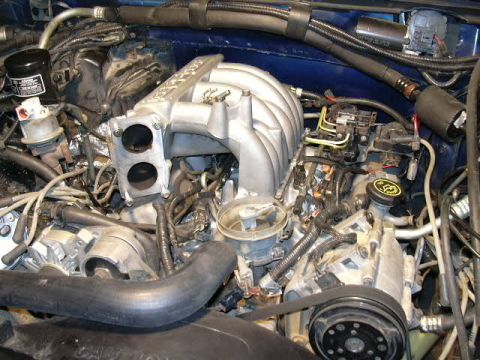 1991 Ford Bronco - Upper intake back in.