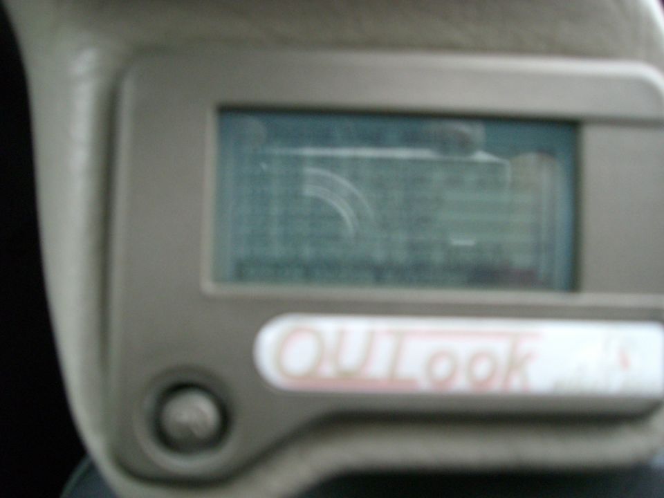 Bully Dog Outlook monitor with digital display and 'Outlook' text