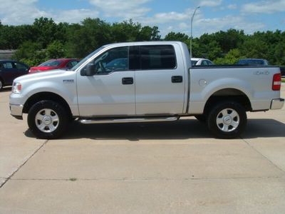 2004 Ford F-150 photo