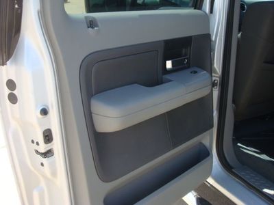2004 Ford F-150 photo