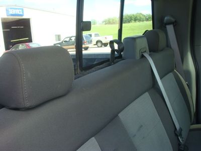2004 Ford F-150 photo