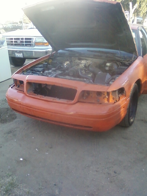 2002 Ford Crown Victoria photo