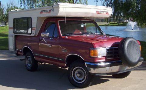 1989 Ford Bronco photo