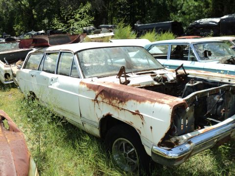 1960 Ford Fairlane photo