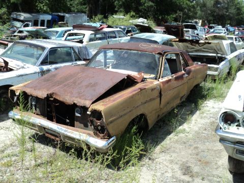 1960 Ford Fairlane photo