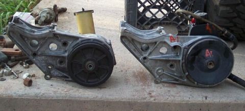 1990 Ford Bronco - Left: stock pump. Right: Saginaw setup from a '93 E150