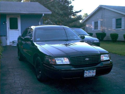 2000 Ford Crown Victoria - Blacked.out clear corner lights