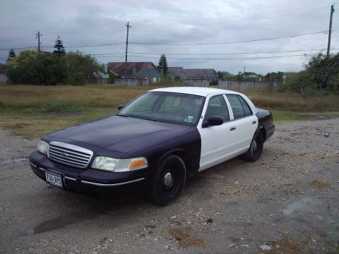 1998 Ford Crown Victoria photo