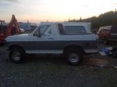 1993 Ford Bronco photo