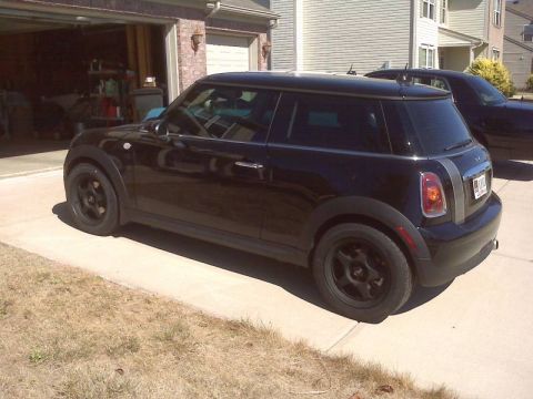 2010 MINI Cooper - 16x7 Rota Slipstreams with 205/55R16 BFG g-force Super Sport A/S's.