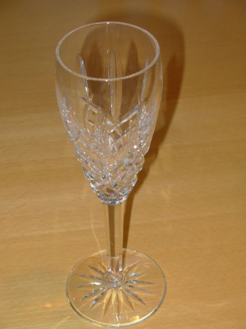 2004 Land Rover Land Rover - White Wine glass 8.5" tall