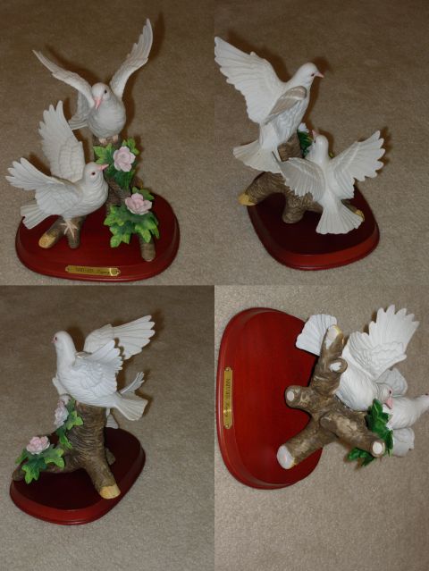 2004 Land Rover Land Rover - Doves 8.5" tall