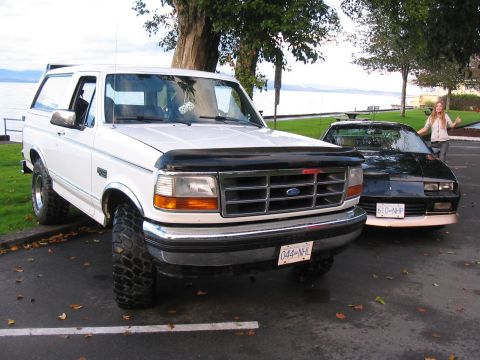 1995 Ford Bronco photo