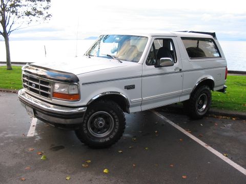 1995 Ford Bronco photo