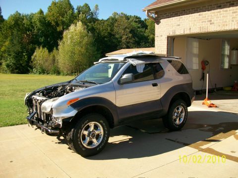 1999 Isuzu Vehicross “Bugzy”