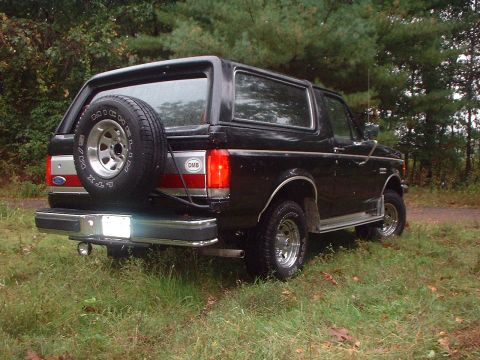 1989 Ford Bronco - This 1989 Ford Bronco is viewed from the rear, its iconic external spare tire mount.