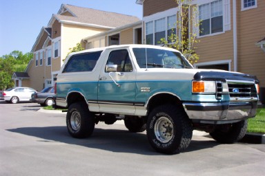 1990 Ford Bronco “Pepe`”