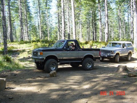 1989 Ford Bronco - OK, lets do some rock climbing