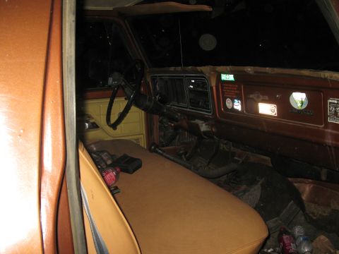 1977 Ford F-250 - Interior view of a 1977 Ford F-250, showing the dashboard and seating.