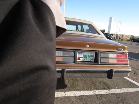 1999 Ford Crown Victoria photo