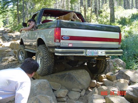 1989 Ford Bronco - It was decided that I should get off the rocks now