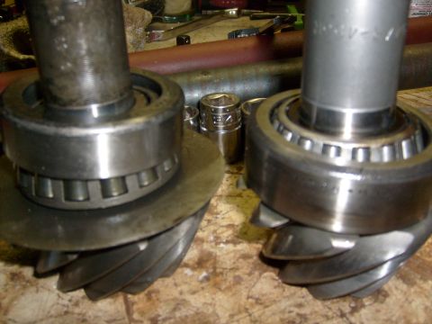 1986 Ford Bronco - Close-up of differential gears and bearings, likely for automotive repair.