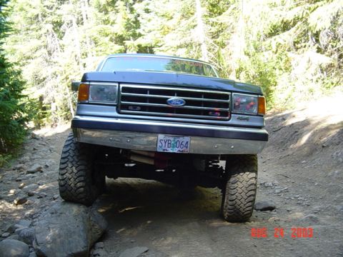 1989 Ford Bronco - Another poser shot