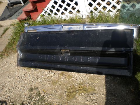 1985 Chevrolet C/K Pickup “Her mud truck”
