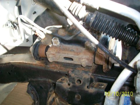 1999 Isuzu Vehicross “Bugzy”