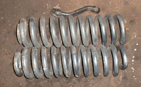 1990 Ford Bronco - 4" coils - 50#
