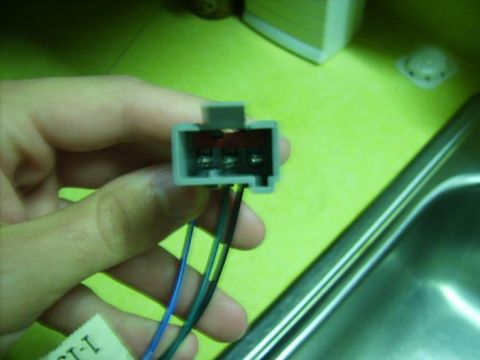 1988 Ford Crown Victoria LTD - Fuel Flow/Speed Sensor Connector (88)