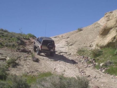 1990 Ford Bronco II - Same spot seen from below