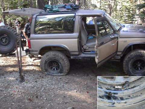 1990 Ford Bronco II - Dang rocks somehow have a knack for seeking out your tire valves and destroying them lol