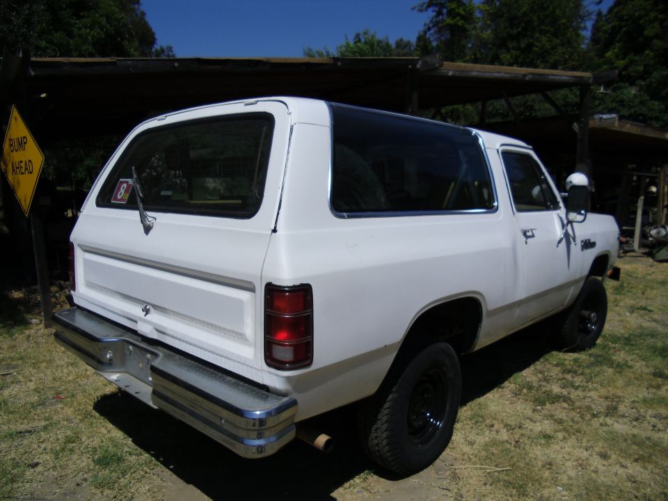 1987 Dodge Ramcharger in 2010
