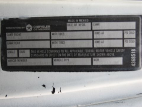 1987 Dodge 1500 - This VIN plate shows manufacturing information for a vehicle made in Mexico by Chrysler.