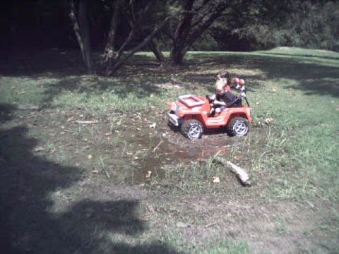 1989 Ford Bronco - not bad in the slick stuff either