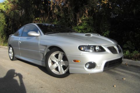 2005 Pontiac GTO photo