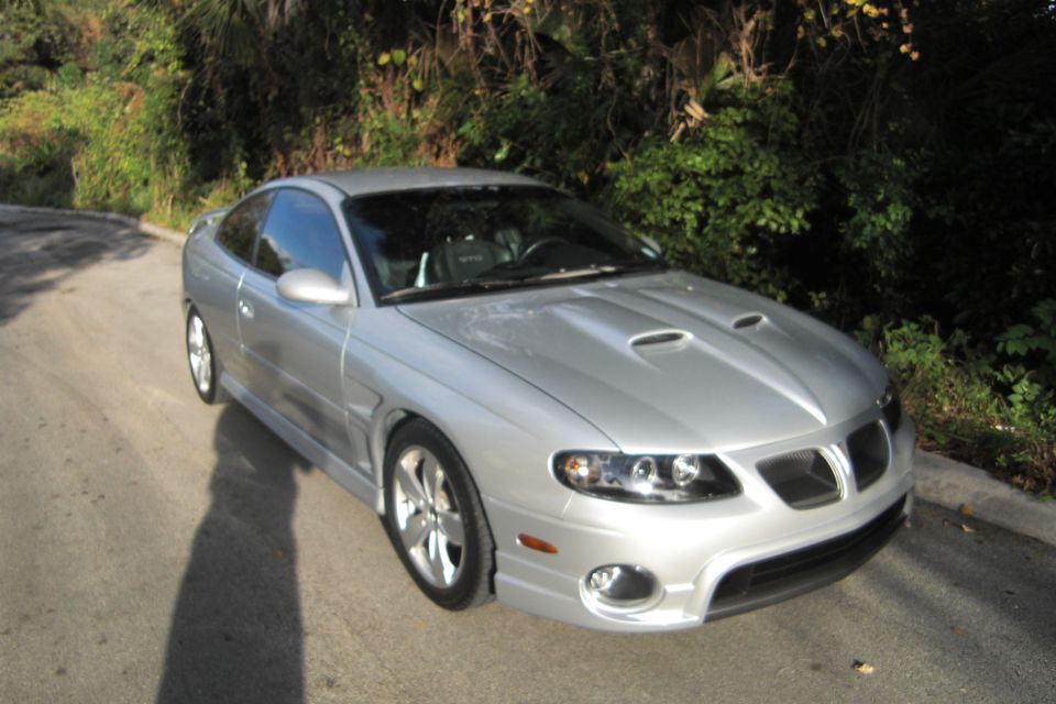 2005 Pontiac GTO “The Silver Hornet”