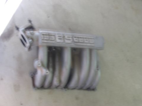 1994 Ford Bronco - Intake manifold with 'EDELBROCK' branding visible.