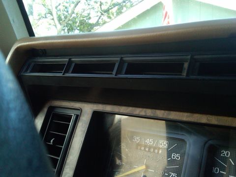 1986 Ford Bronco - Bazel_Rod fix