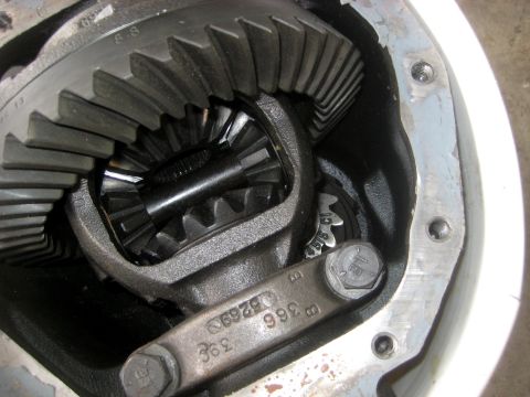 1996 Ford Bronco - Differential gears and housing with stamped part numbers visible.