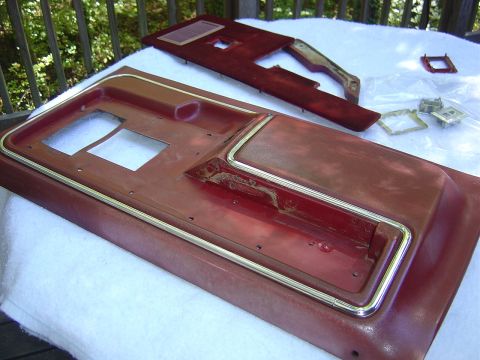 1986 Ford Bronco - Cloth covered part removed.