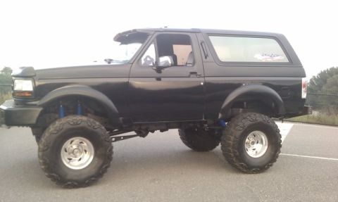 1994 Ford Bronco photo